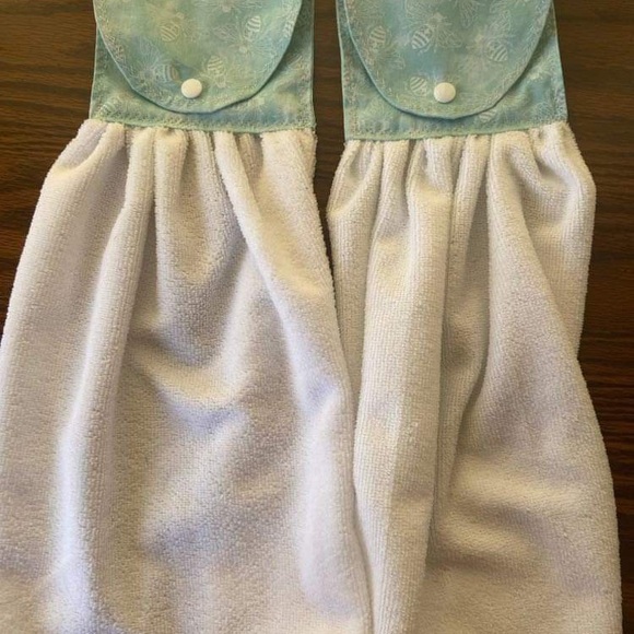 Bee Bees Kitchen Hanging Towel Set, Set of 2 - Picture 4 of 4